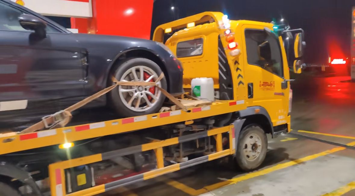 宿州行车途中遇到突发状况该如何呼叫道路救援？